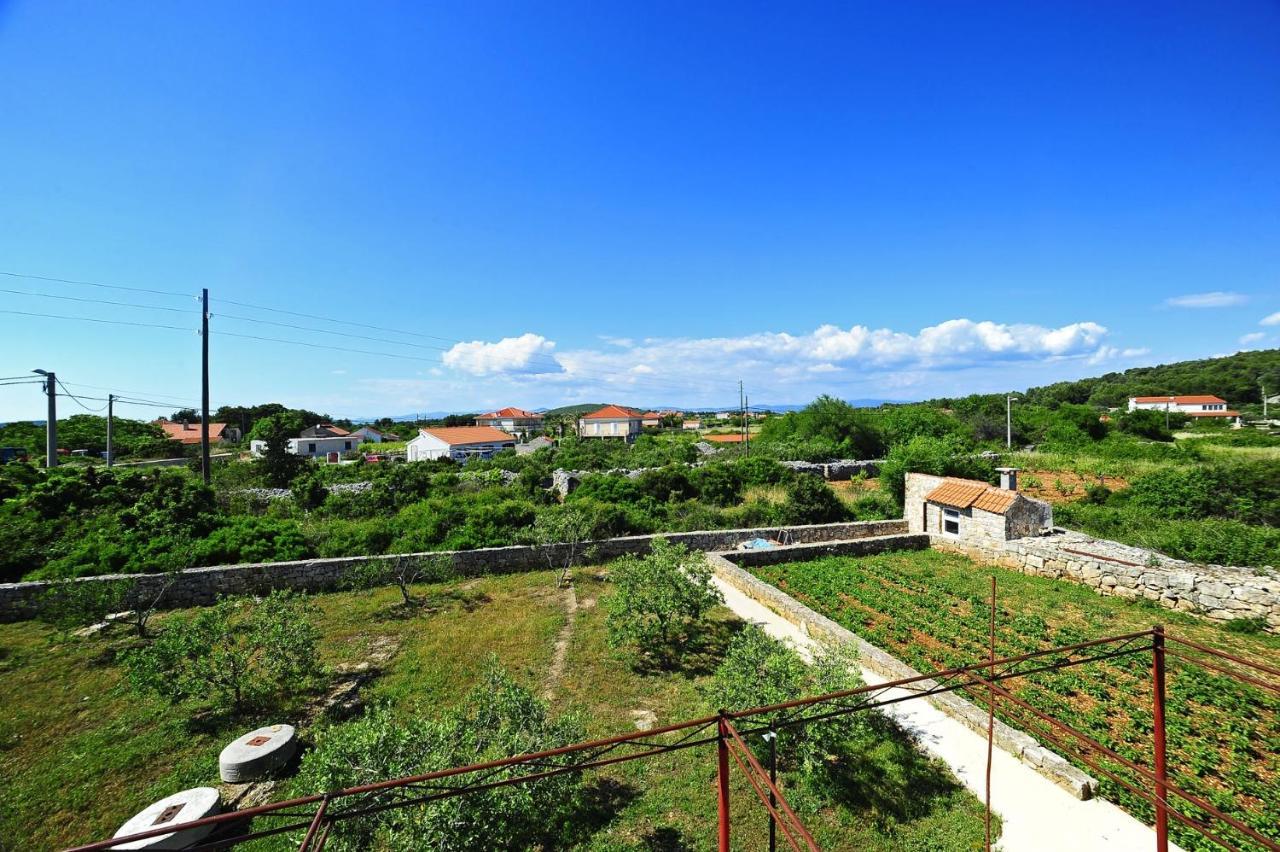 Apartments With A Parking Space Gornje Selo, Solta - 15545 Grohote Luaran gambar